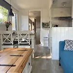 Knus Boschalet Met Veel Privacy Op De Veluwe Dağ evi *