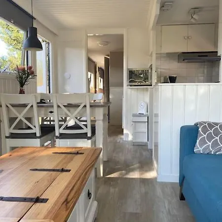 Knus Boschalet Met Veel Privacy Op De Veluwe Chalet *