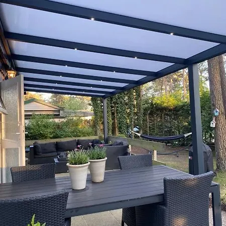 Chalet Knus Boschalet Met Veel Privacy Op De Veluwe